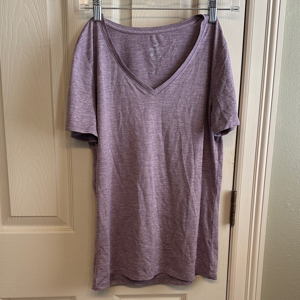 Nike Lavender V-Neck short Sleeve Tee